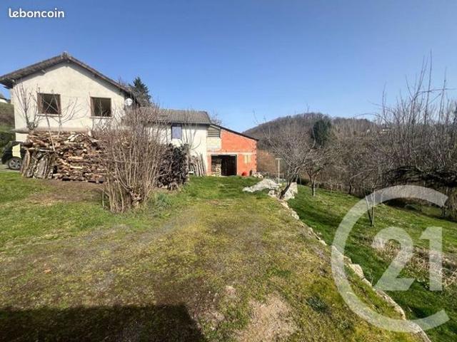 Maison vente à Aurillac, Leucamp