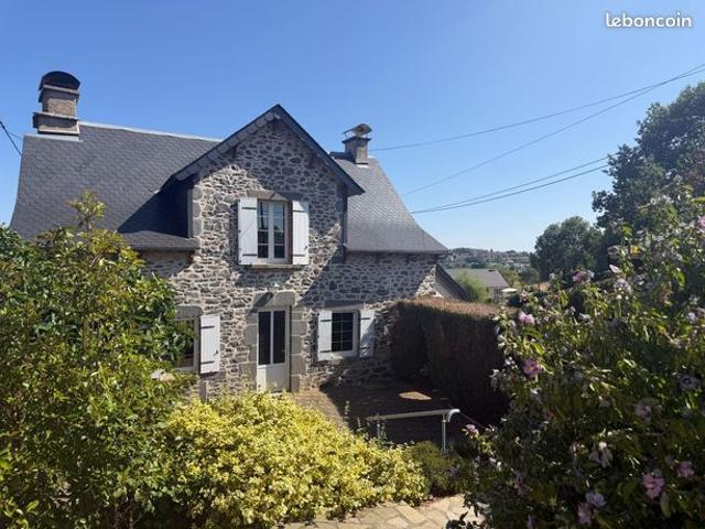 Maison vente à Mauriac, Cantal