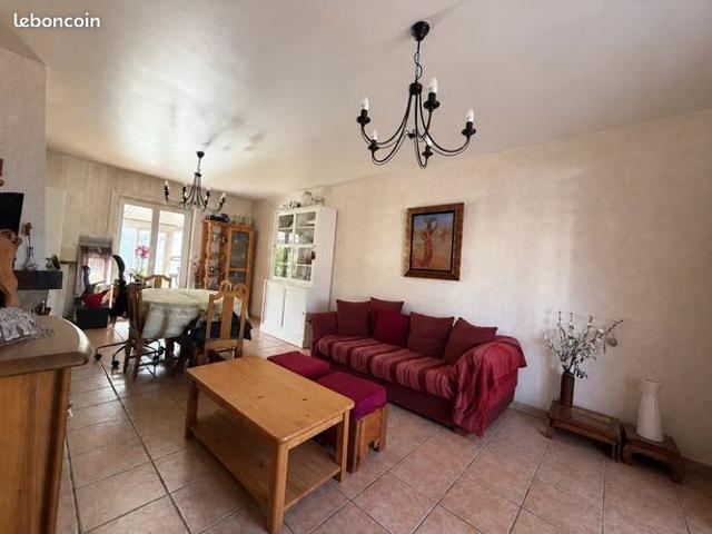 Maison vente à Étampes, Boissy-sous-saint-yon