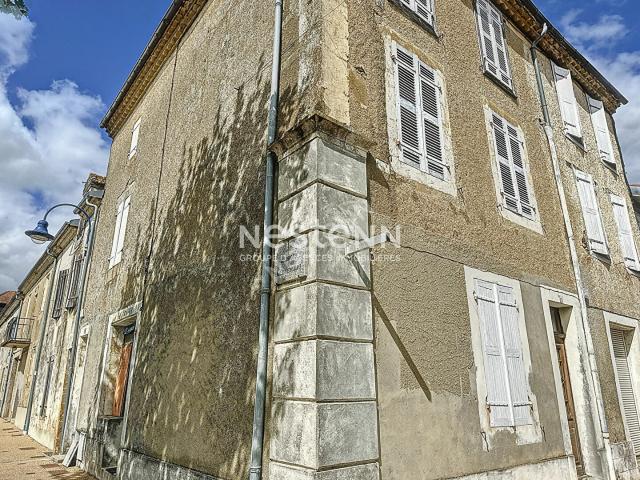 Maison vente à Mirande