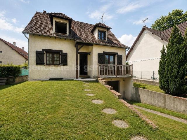 Maison vente à Créteil, Villecresnes