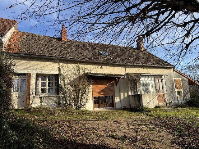 Maison vente à Clamecy, Cervon