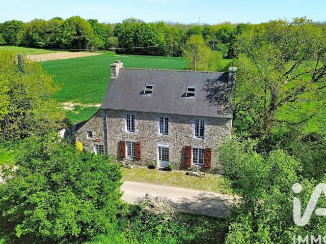 Maison vente à Guingamp, Bretagne