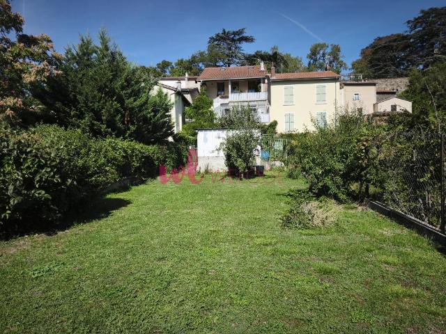 Maison vente à Lyon, Rhône
