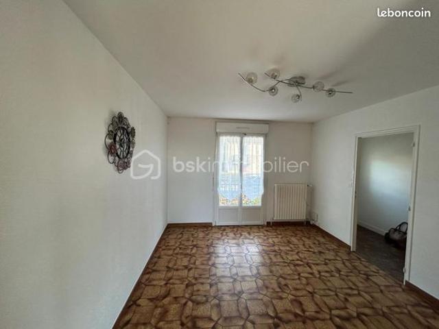 Maison vente à Mayenne, Villaines-la-juhel