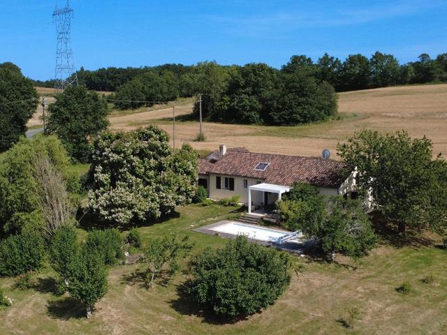 Maison vente à Bergerac, Faux