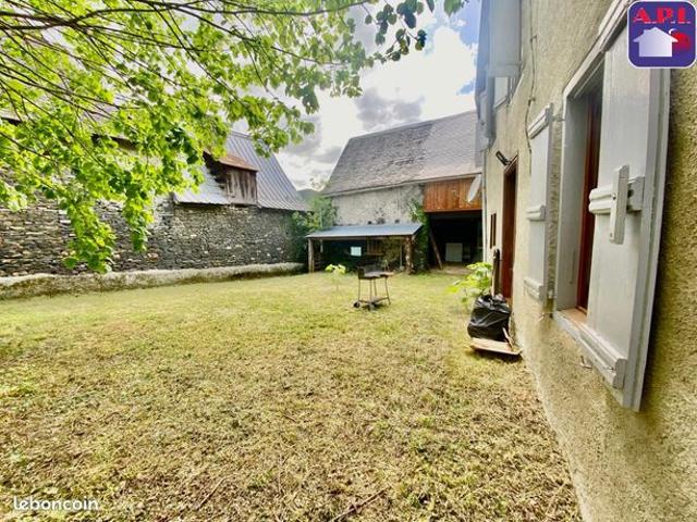 Maison vente à Saint-Girons, Saint-jean-du-castillonnais