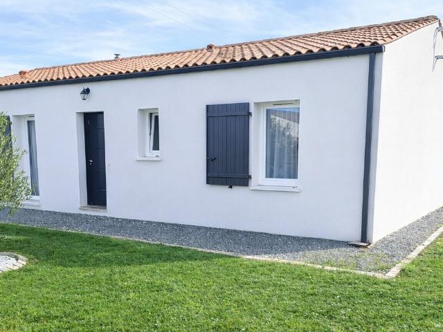 Maison vente à Saintes, Villars-en-pons