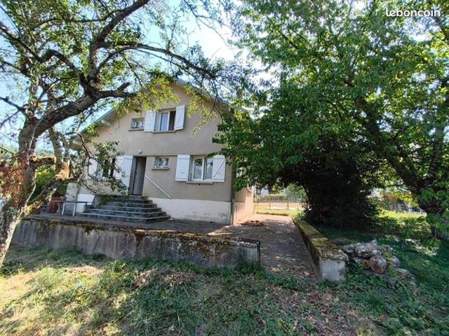 Maison vente à Lons-le-Saunier, Saint-amour
