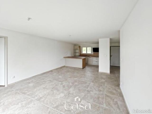 Maison vente à Vouziers, Falaise