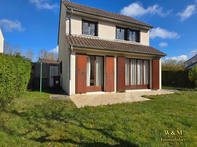 Maison vente à Évry, Petit-bourg