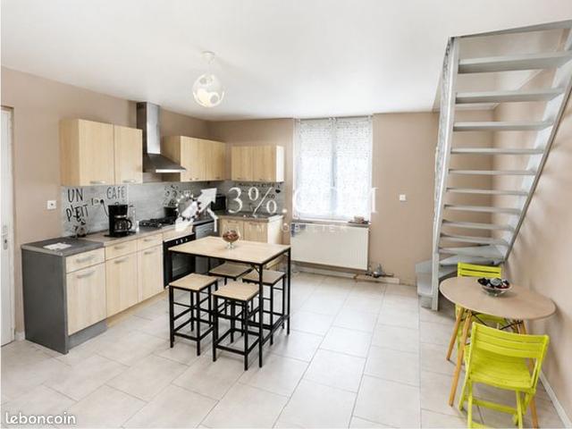Maison vente à Valenciennes, Petite-forêt