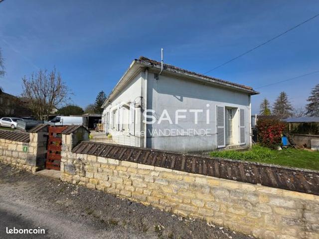 Maison vente à Charleville-Mézières, Montcornet