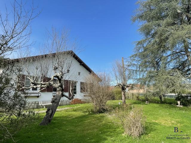 Maison vente à Oloron-Sainte-Marie, Salies-de-béarn