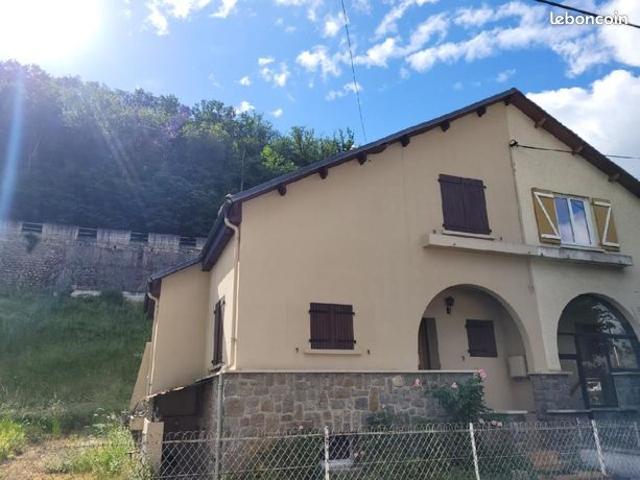 Maison vente à Ussel, Bort-les-orgues