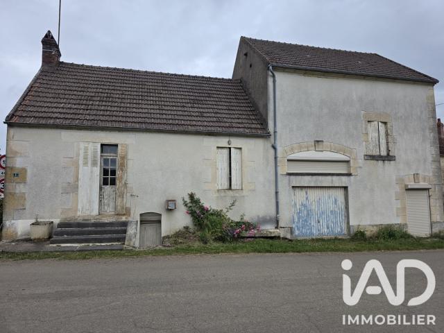 Maison vente à Clamecy, Nuars