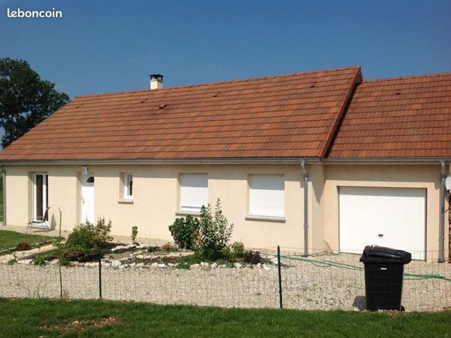 Maison vente à Vesoul, Champvans