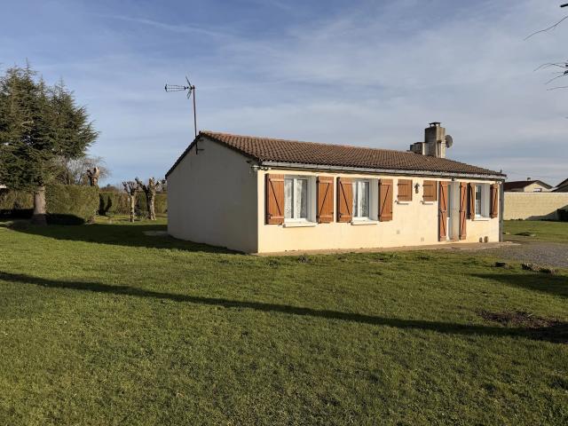 Maison vente à Confolens, La Faye
