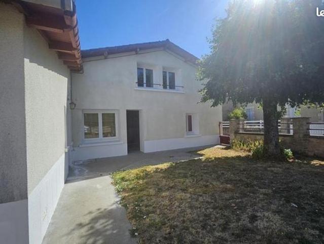 Maison vente à Montmorillon, Voulon