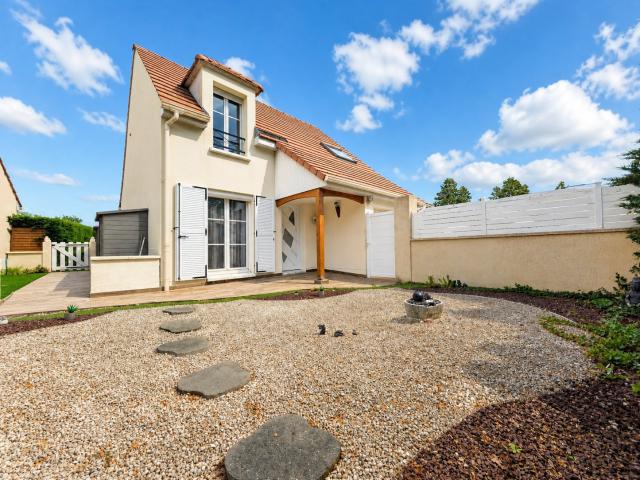 Maison vente à Melun, Lieusaint