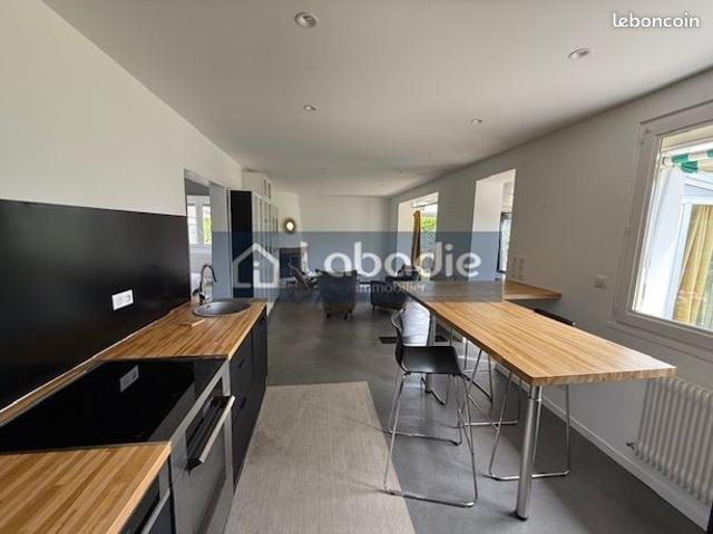 Maison vente à Avranches, Jullouville