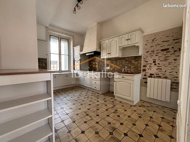 Maison vente à Château-Gontier, Craon