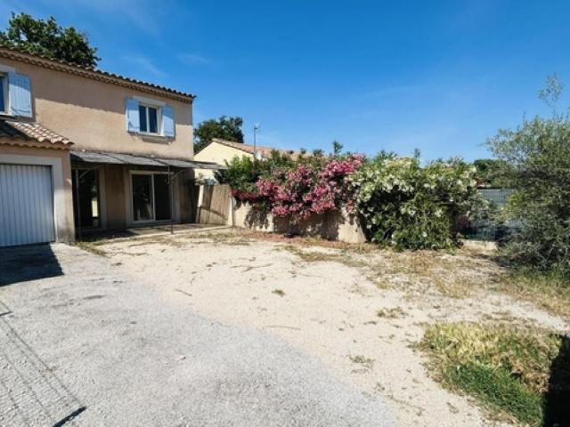 Maison vente à Avignon, Vedène