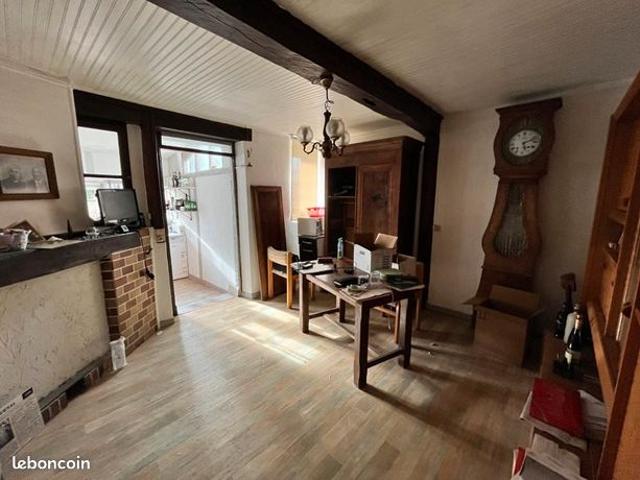 Maison vente à Vierzon, Neuvy-sur-barangeon