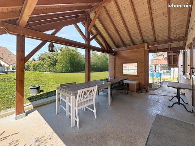 Maison vente à Saint-Julien-en-Genevois, Scientrier