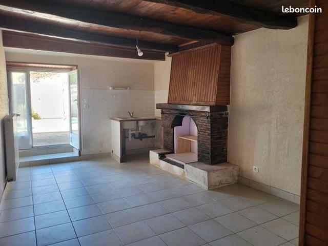 Maison vente à Parthenay, Thénezay