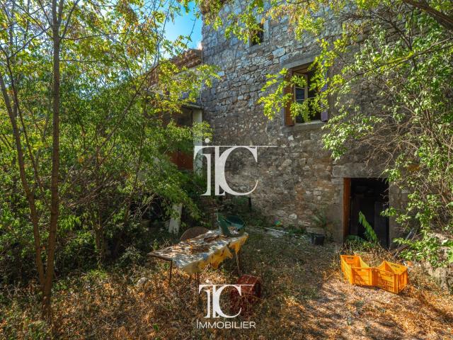 Maison vente à Casteljau, Berrias-et-Casteljau