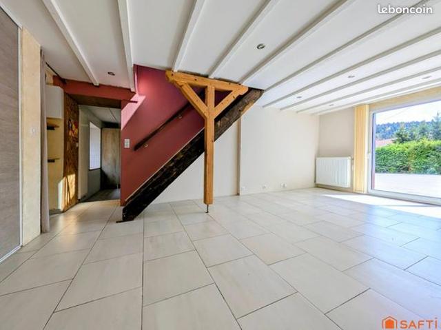 Maison vente à Saint-Claude, Saint-laurent-en-grandvaux