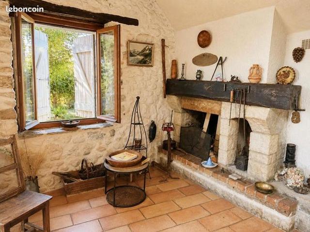 Maison vente à Alès, Tharaux