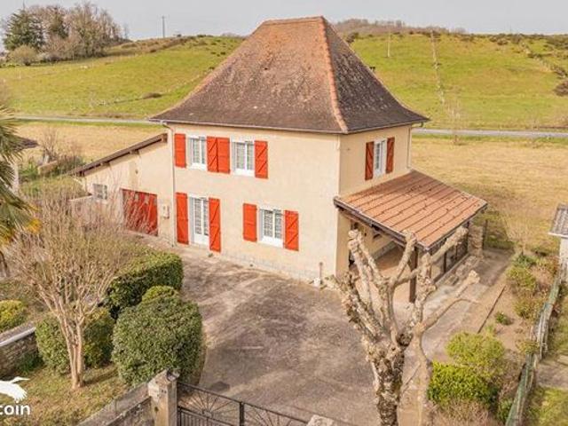 Maison vente à Oloron-Sainte-Marie, Tabaille-usquain