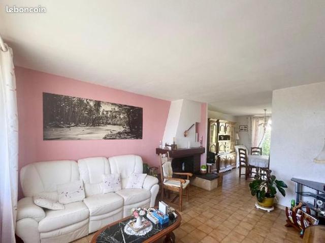 Maison vente à Sens, Saint-martin-du-tertre
