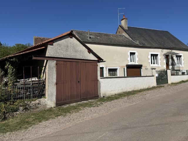Maison vente à Clamecy, Monceaux-le-comte