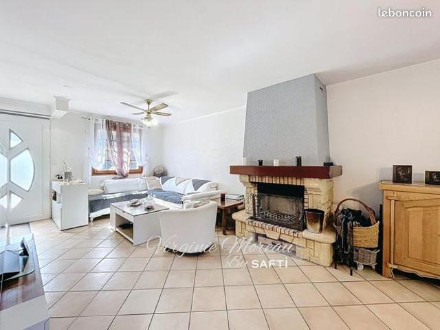 Maison vente à Melun, Cesson