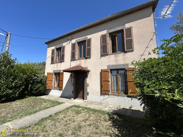 Maison vente à Riom, Auvergne-Rhône-Alpes