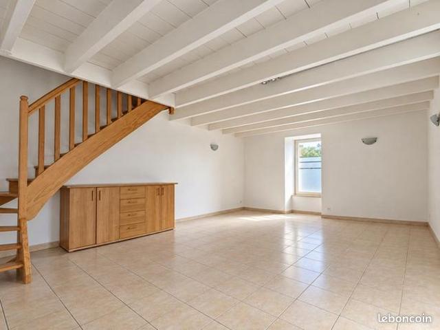 Maison vente à Saint-Vincent-Sterlanges, Vendée