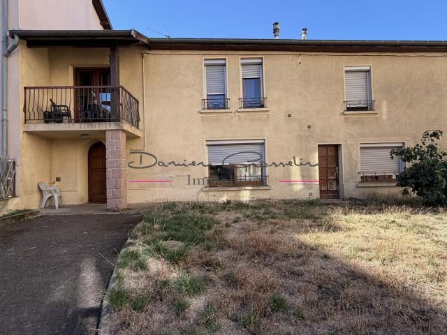 Maison vente à Bourg-de-Thizy, Thizy-les-Bourgs