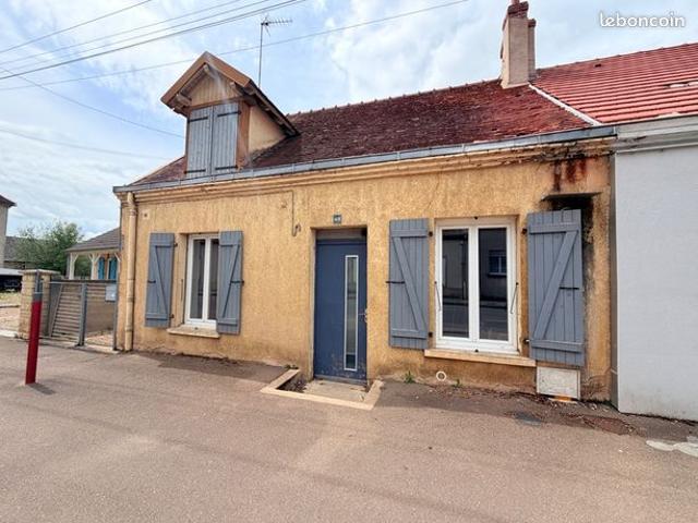 Maison vente à Charolles, Gueugnon
