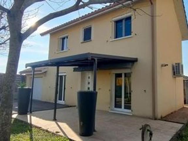 Villa vente à La Tour-du-Pin, Hières-sur-amby