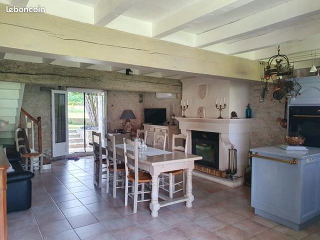 Maison vente à Saintes, Cozes
