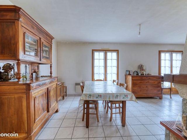 Maison vente à La Roche-sur-Yon, Montaigu