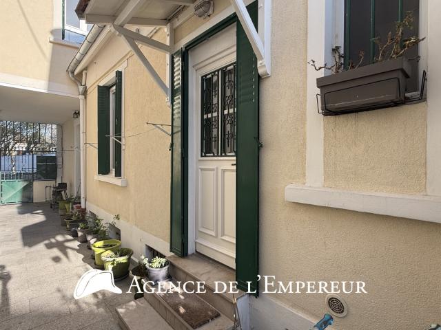 Maison vente à Quartier du Plateau - Mont-Valérien, Nanterre