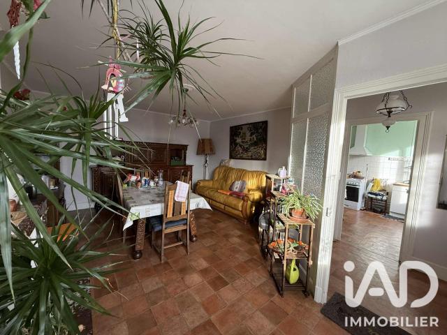 Maison vente à Nevers, La Machine
