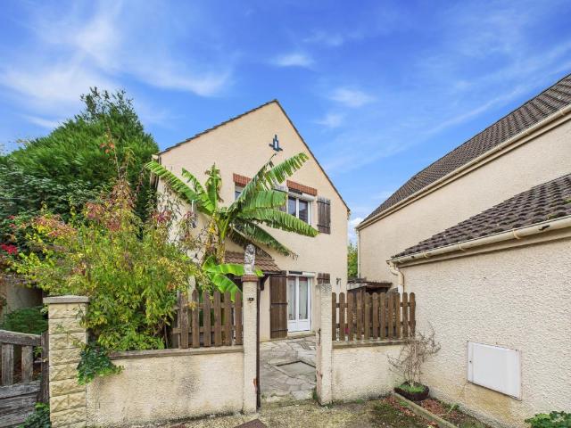 Maison vente à Évry, Petit-bourg