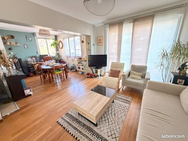 Maison vente à Laval