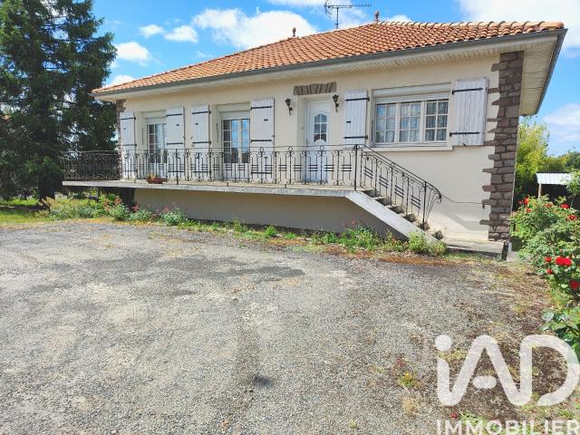 Maison vente à Confolens, Tessonnière