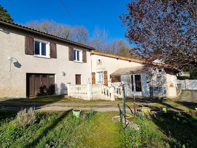 Maison vente à Nontron, Javerlhac-et-la-chapelle-saint-robert